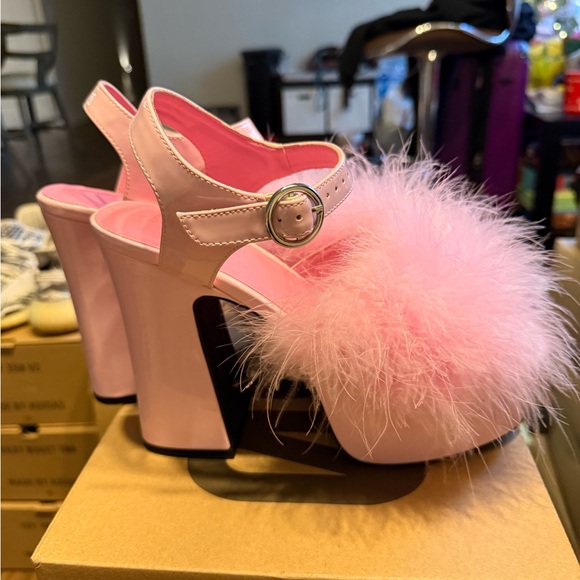 Sugar Thrillz Pink Fluffy Platform Shoes - Picture 4 of 5